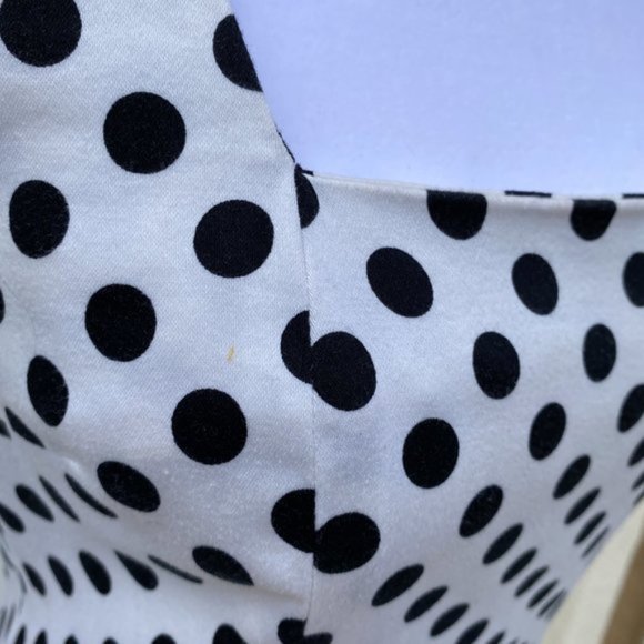 🚀SOLD🧨Mid 2000's Betsey Johnson White w/ Black polka dot - Picture 15 of 16
